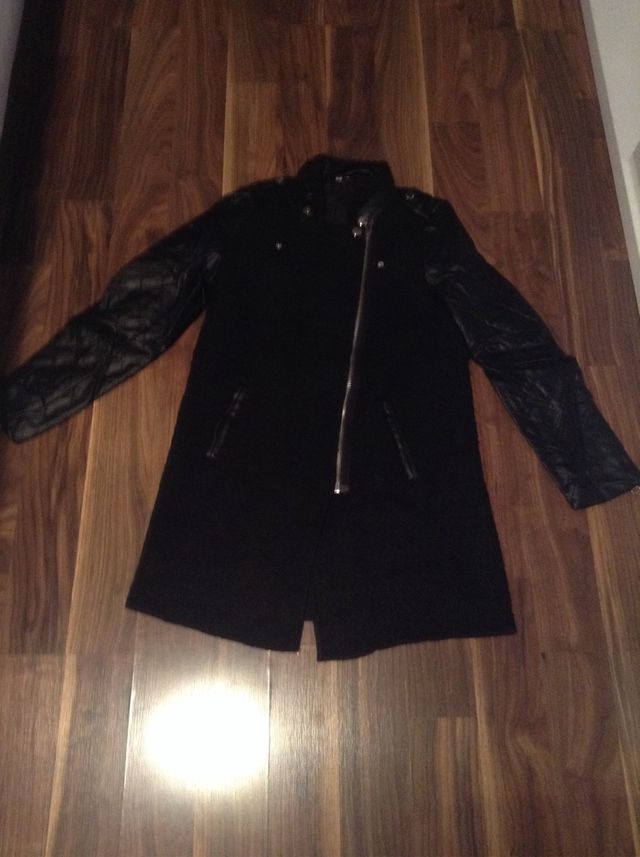 Abrigo, Talla M. A Estrenar