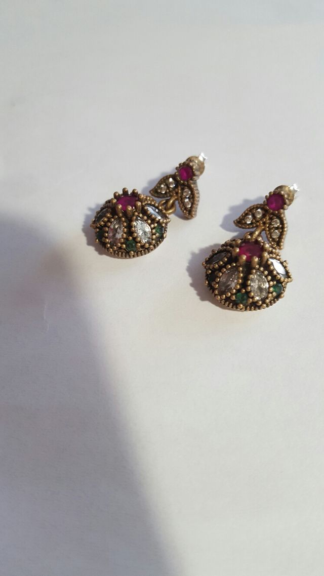 Pendientes turcos