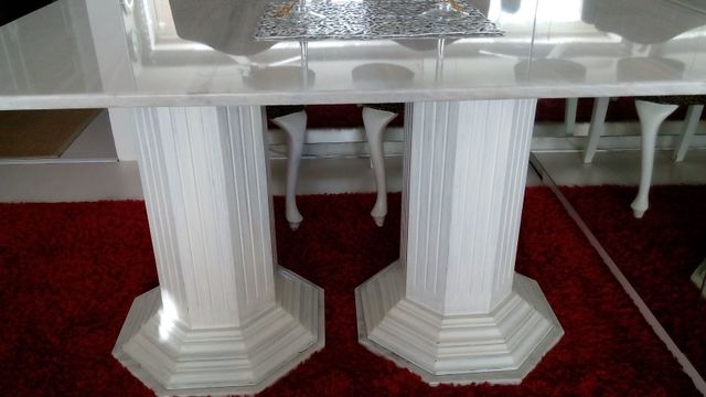 COLUMNAS + BASES PARA MESA COMEDOR de segunda mano por 350 € en ... COLUMNAS + BASES PARA MESA COMEDOR de segunda mano por 350 € en ...