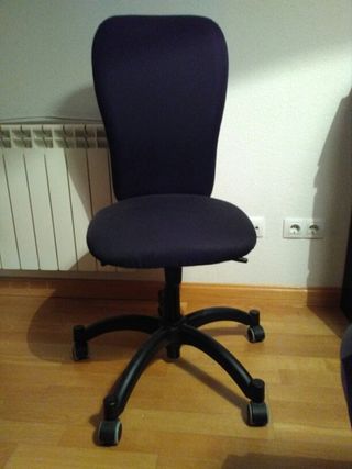 Sillas de oficina de segunda mano en Badajoz en WALLAPOP Sillas de oficina de segunda mano en Badajoz en WALLAPOP