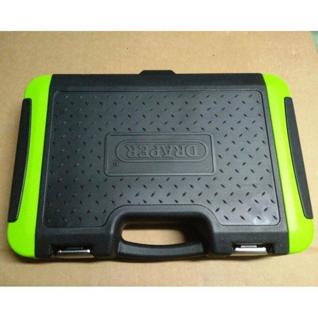 Maletin carraca 1/2" con vasos 10-32 mm nuevo