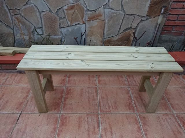 Banco para interior o exterior de segunda mano por 51,9 € en Barcelona