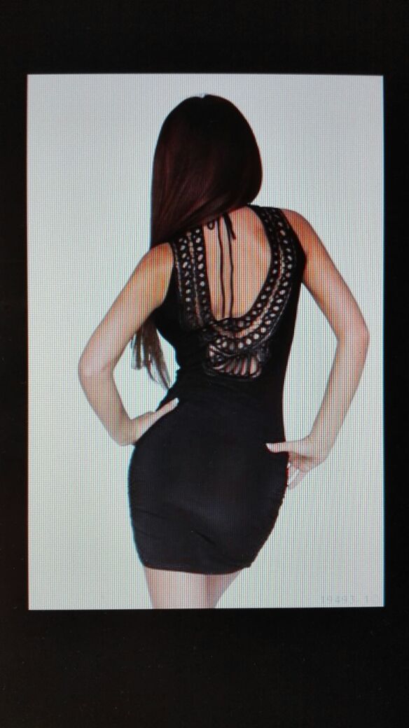 Vestido negro espalda calada