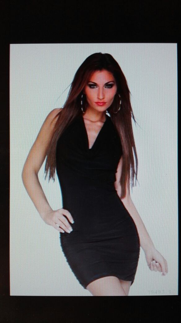 Vestido negro espalda calada