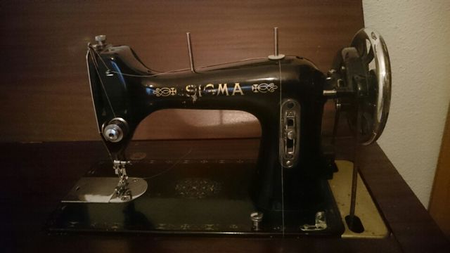Máquina de coser SIGMA