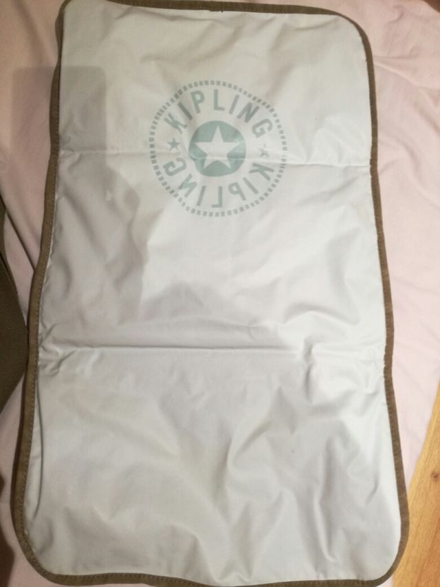 Bolso cambiador kipling