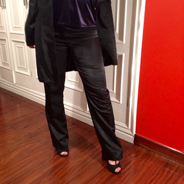 Pantalón Recto de raso negro
