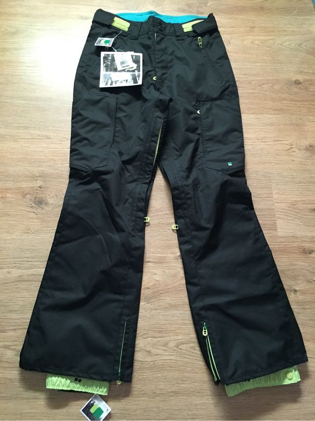 Pantalon Nieve nuevo con etiqueta