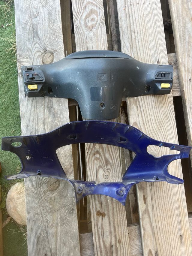 Recambios varios de Honda Scoopy SH 100/49