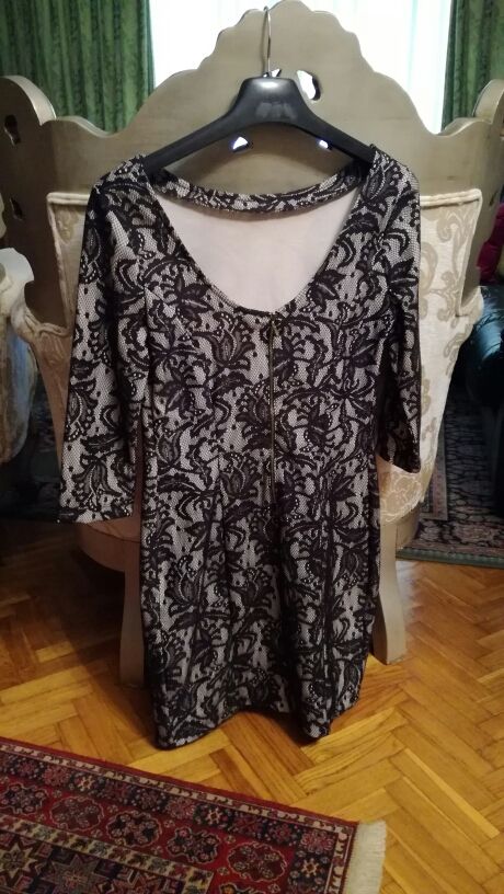VESTIDO ENCAJE