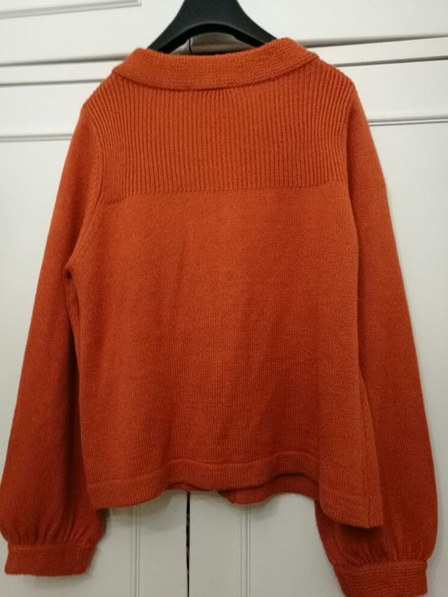 Rebeca nueva en lana de Mango bonita y original.