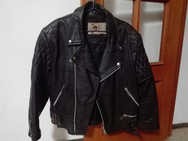 Chaqueta De Cuero A M I London Seda Mano Por 35 En La Chaqueta De Cuero A M I London