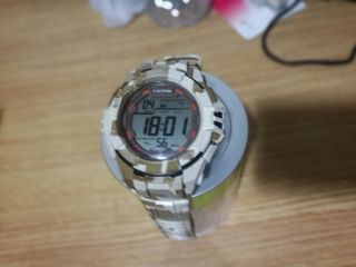 Reloj Calypso camuflaje arido de segunda mano por 40 EUR en Oviedo en  WALLAPOP