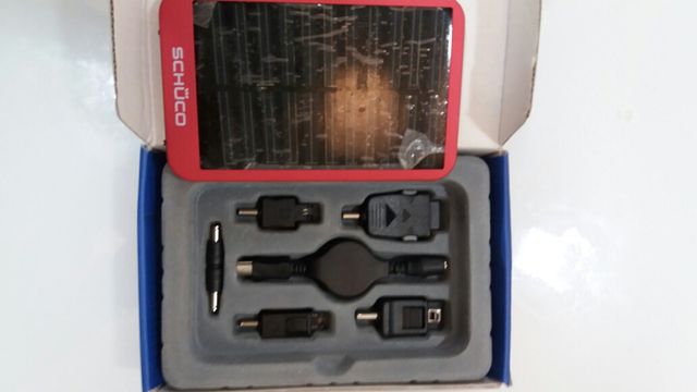Cargador solar Schüco