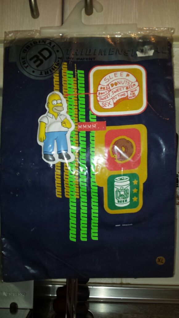 Camiseta Homer Simpson. XL