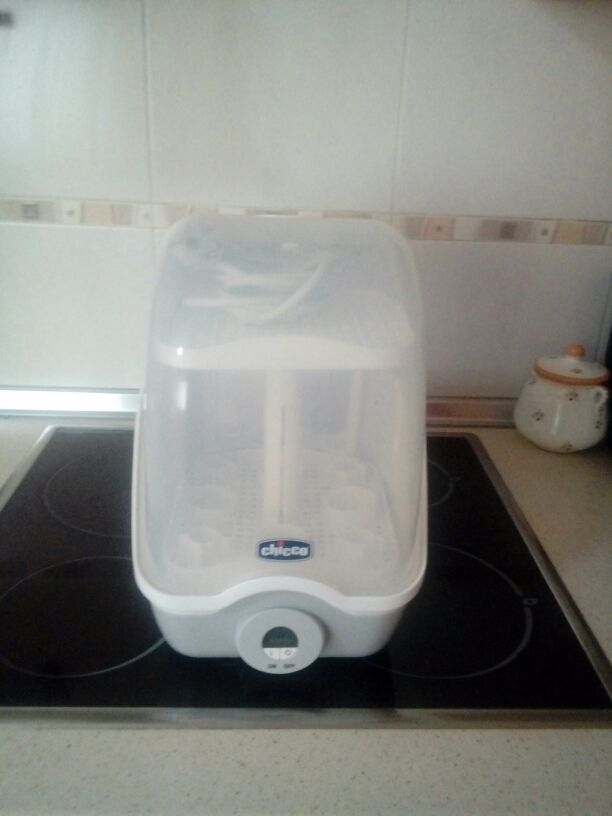 Esterilizador biberones (Chicco)