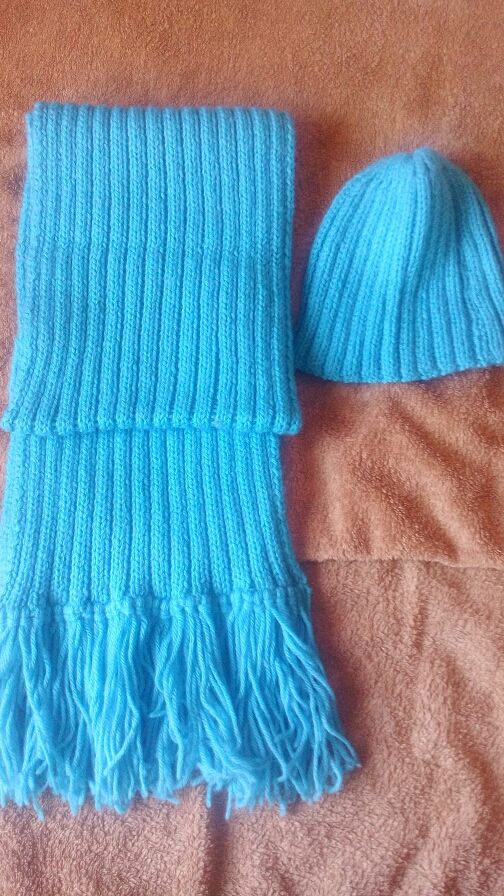 Conjunto gorro bufanda.