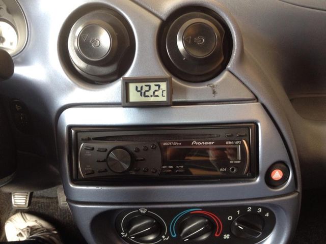 Termómetro digital a pilas