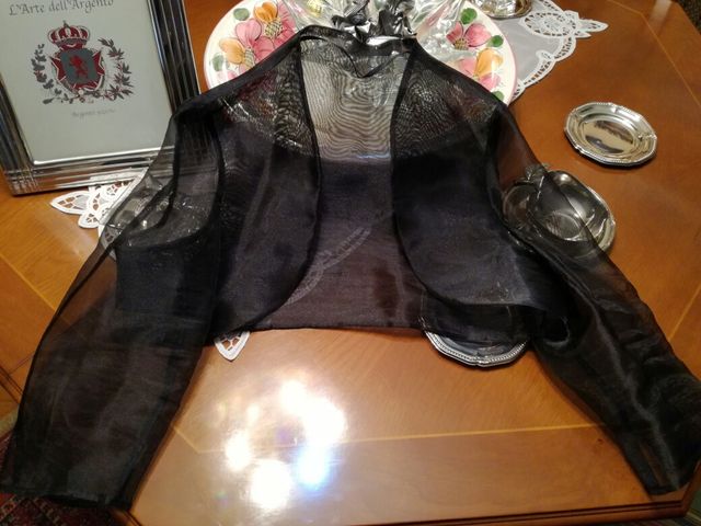 Vestido de seda con chaquetilla