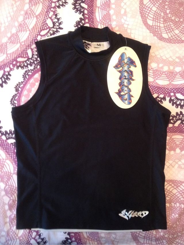 Camiseta lycra deportes naúticos NUEVA