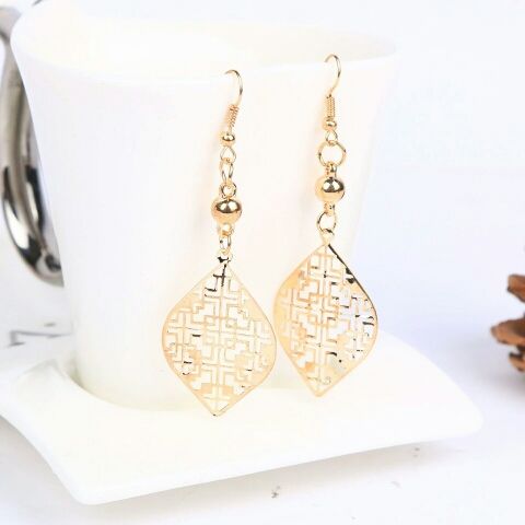 Pendientes y colgante