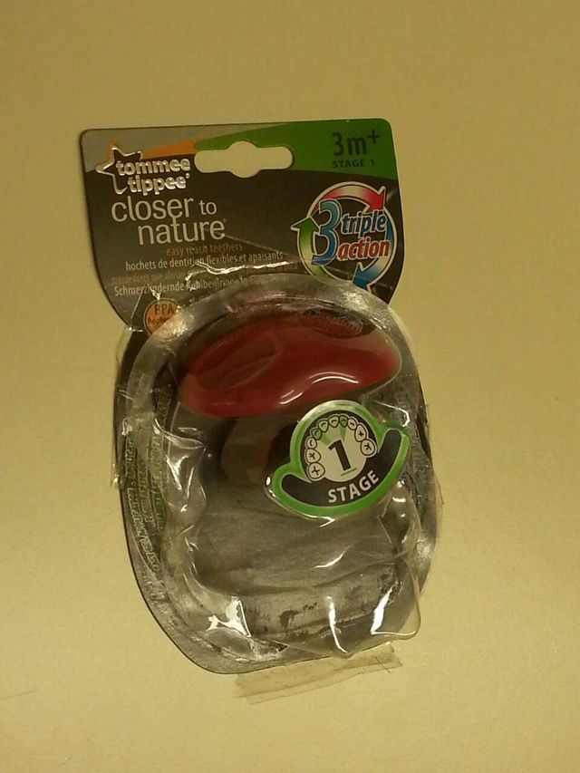 Mordedor infantil nuevo, marca tommee tippee