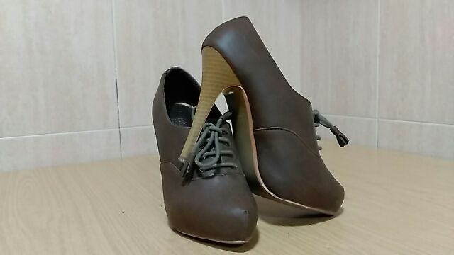 botines tacón marrón