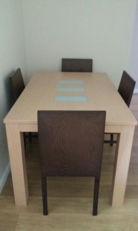 Mesa salon-comedor de segunda mano por 250 € en Alcobendas en WALLAPOP Mesa salon-comedor de segunda mano por 250 € en Alcobendas en WALLAPOP