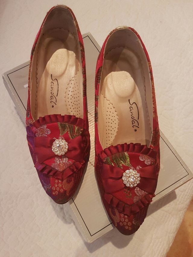 Traje de Fallera Color Rojo