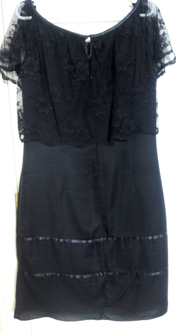 Vestido NICE THINGS, sin estrenar