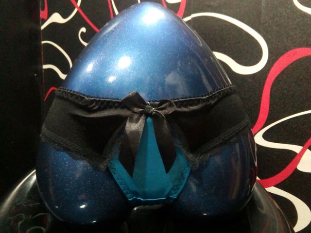Tanga de satén