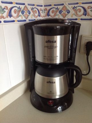 Cafetera de segunda mano por 27 EUR en Berango en WALLAPOP