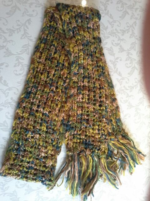 Pack de 2 bufandas y 1 pañuelo.