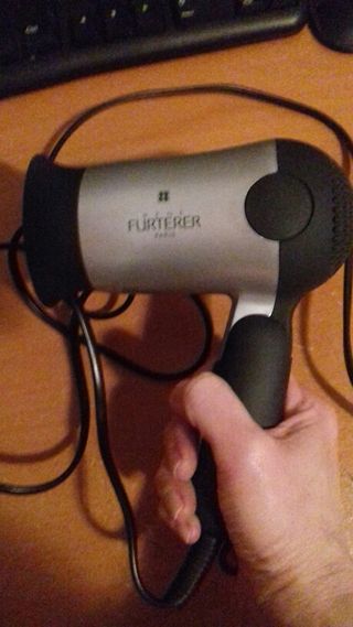 Secador de pelo REBAJADO de segunda mano por 13 € en Rubí Secador de pelo de segunda mano en Rubí en WALLAPOP