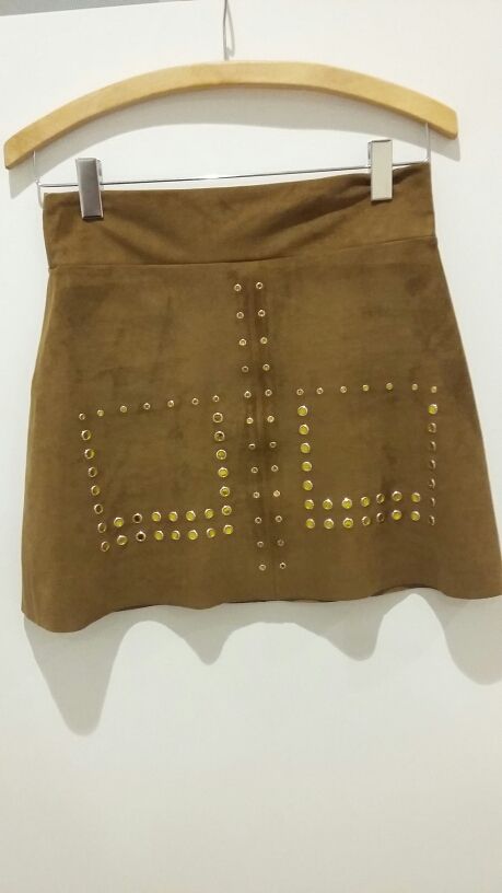 Falda mini tipo ante Zara