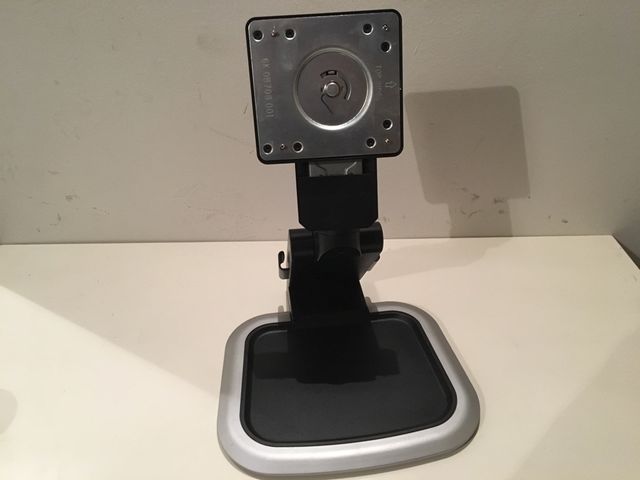 Base basculable para monitor