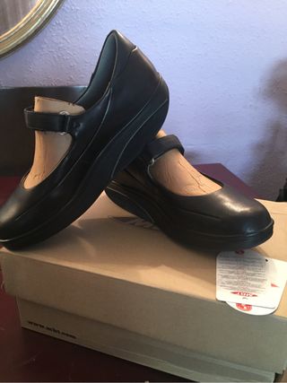 Mano 70 En De Por Sabadell Wallapop € Segunda Zapatos Mbt 4AgqtwxS