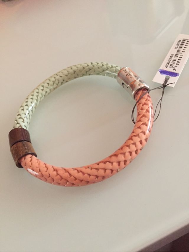 Pulsera Araucaria