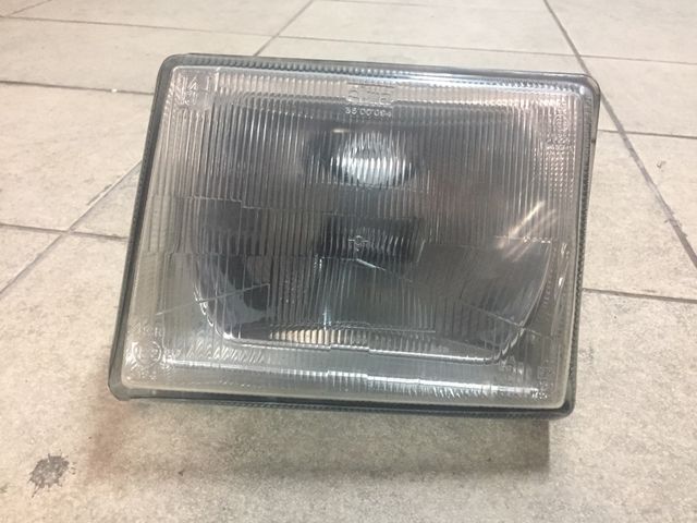 Faro Fiat Uno 87