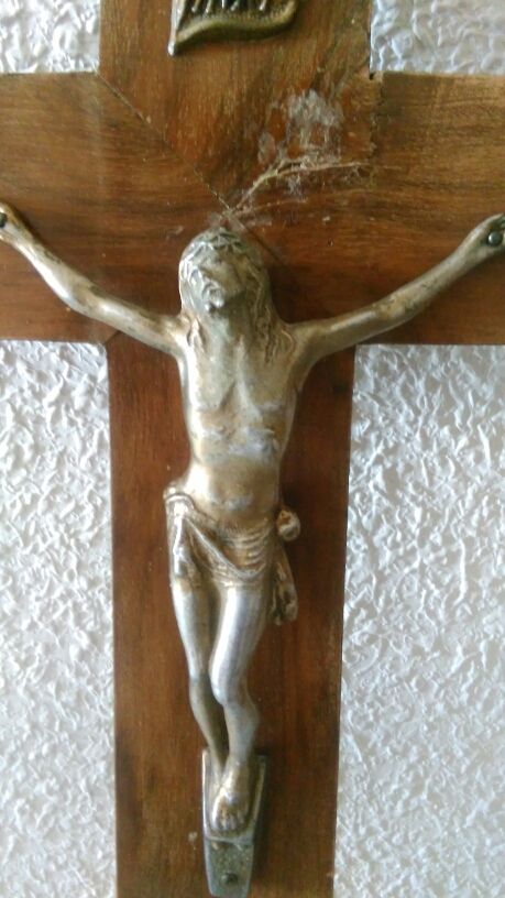 Crucifijo antiguo