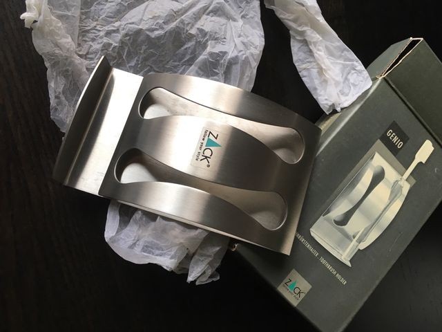 Soporte acero cepillos dientes