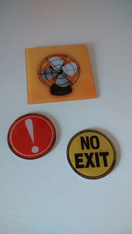 Salvamantel y dos posavasos de cristal