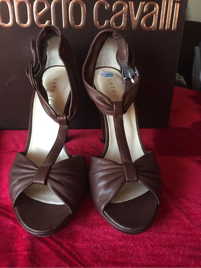 Sandalia de la marca Latouche