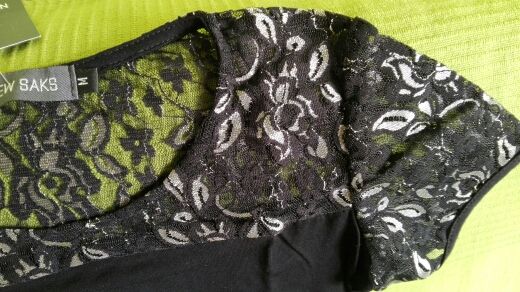 Camiseta encaje nueva.