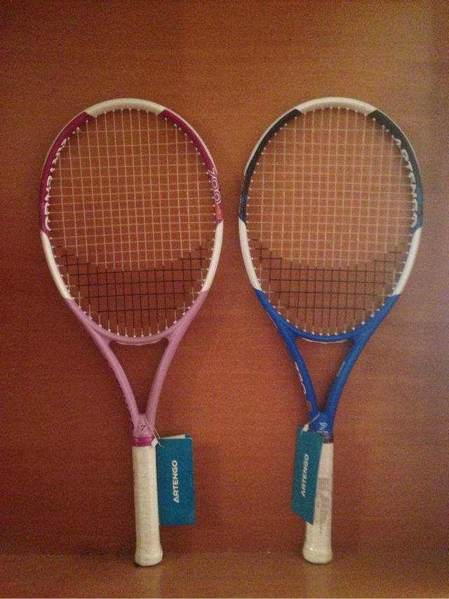 Raquetero con 2 raquetas tenis