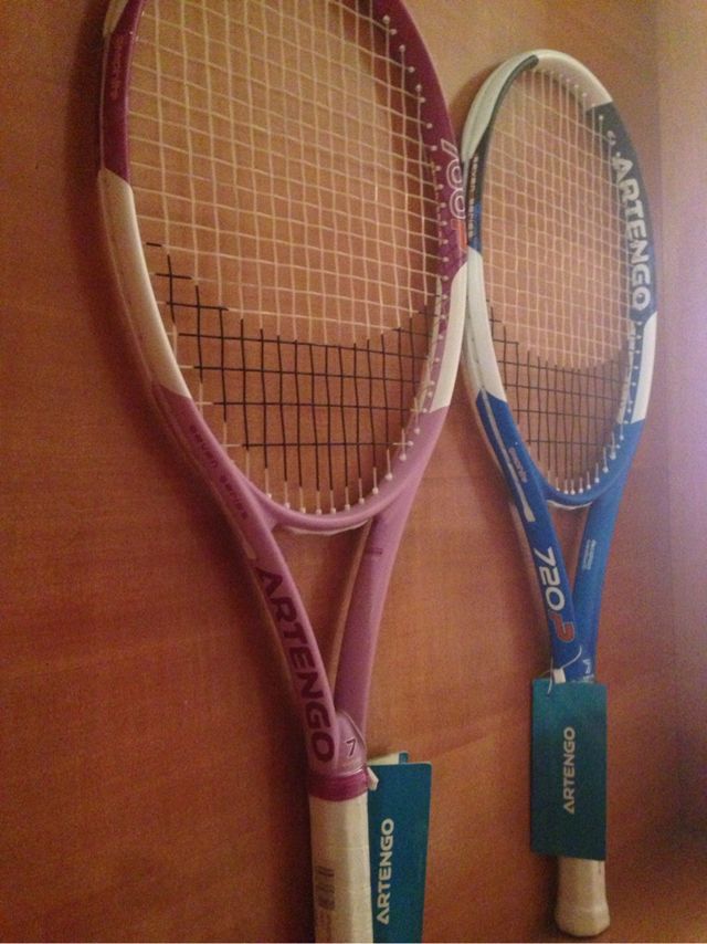 Raquetero con 2 raquetas tenis