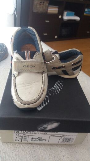 Zapatos GEOX Talla 24 nuevos!!!