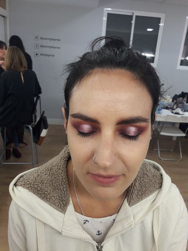 Maquilladora  profesional /maquillaje
