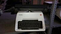 Macchina da scrivere