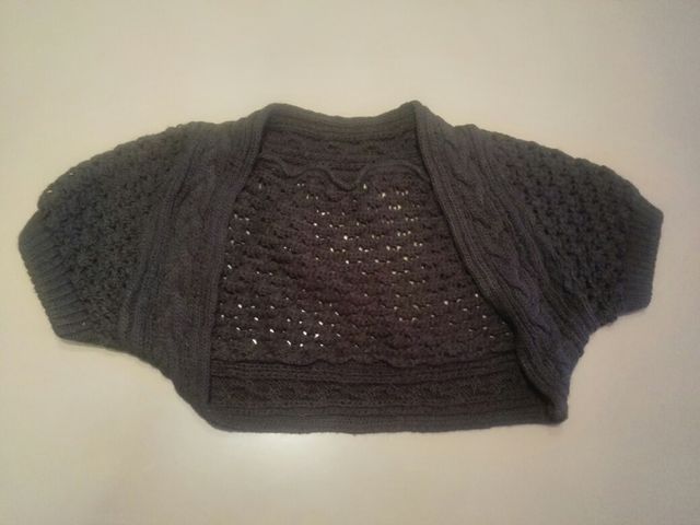 Torera chaqueta chica azul marino, talla única.